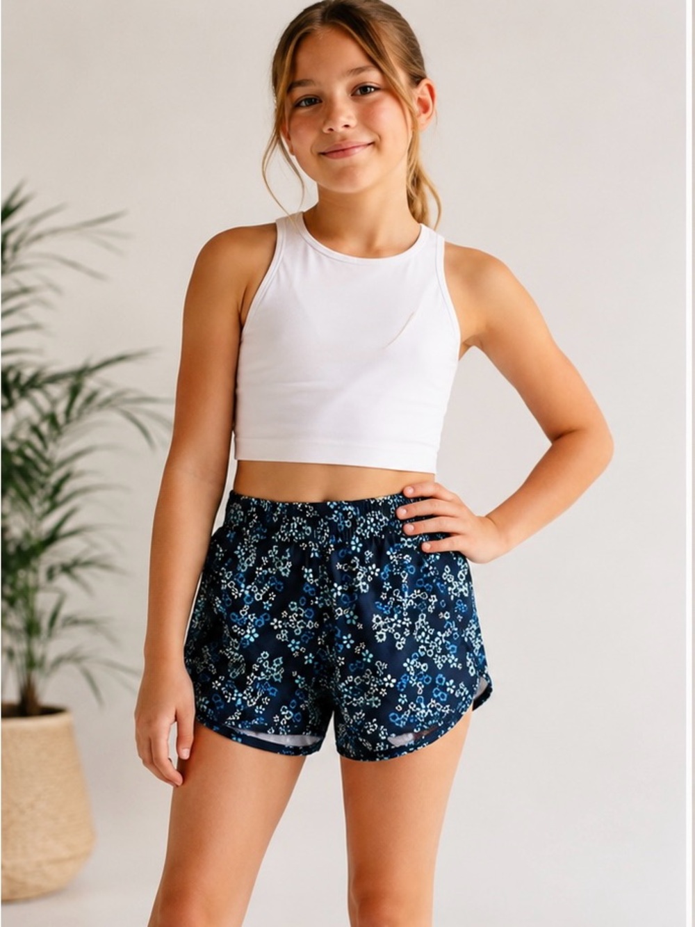 All in Motion Girls Floral Run Shorts L 10/12 Blue Athletic Shorts NWT